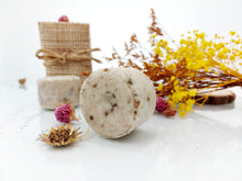 Load image into Gallery viewer, Green Tea LUSTROUS SHINE Shampoo Bar, 80g